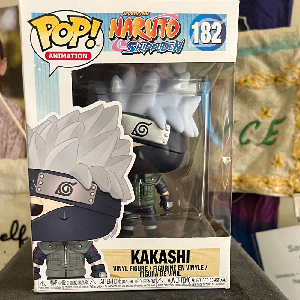 Funko Pop Naruto Shippuden Kakashi Figure - Gray and Black